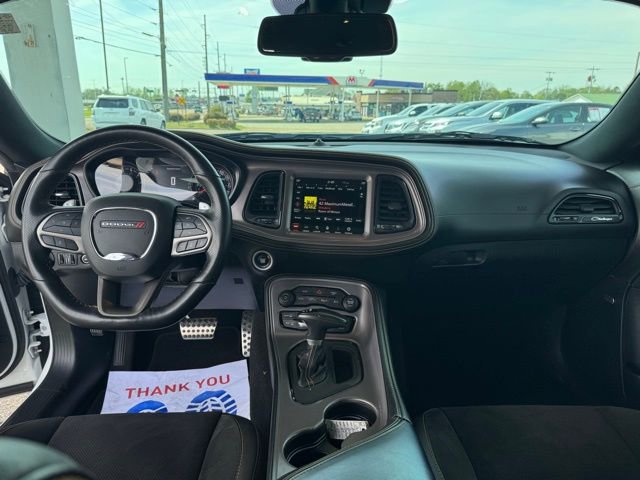 Used 2023 Dodge Challenger GT w/ Plus Package image 8