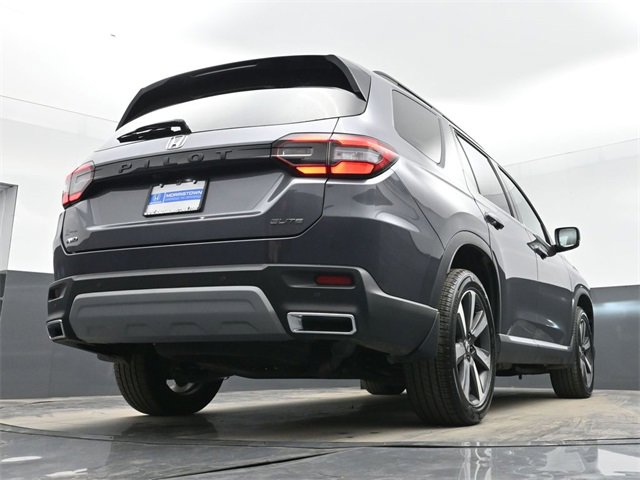 Used 2023 Honda Pilot Elite image 42