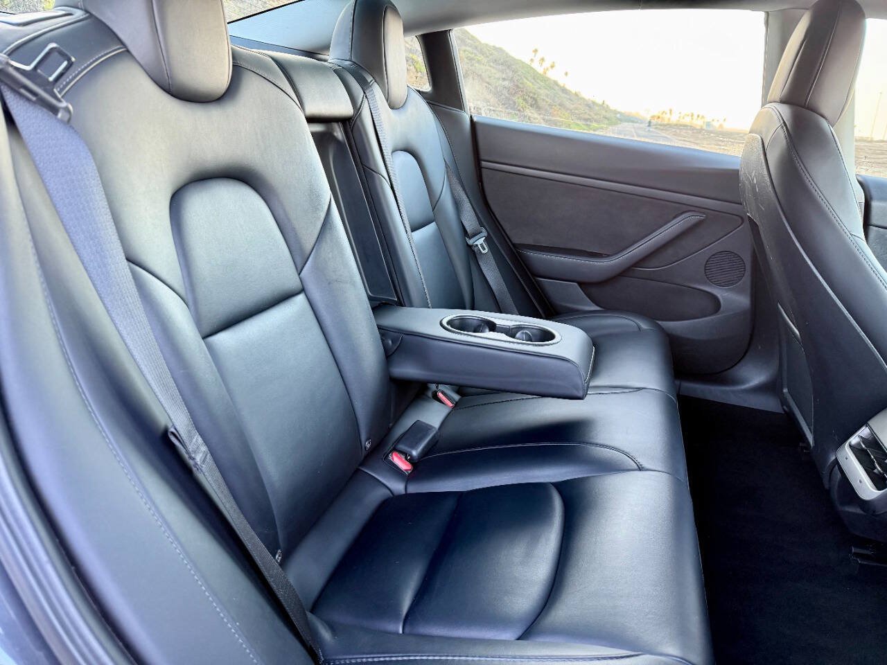 Used 2022 Tesla Model 3 RWD image 21