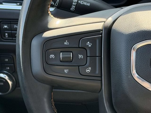 Used 2023 GMC Yukon XL AT4 w/ Technology Package AWD/4WD image 19