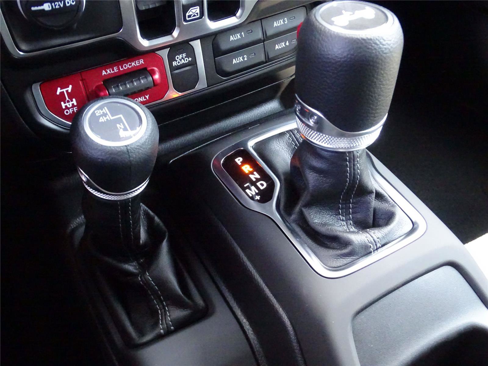 New 2025 Jeep Wrangler Willys image 32