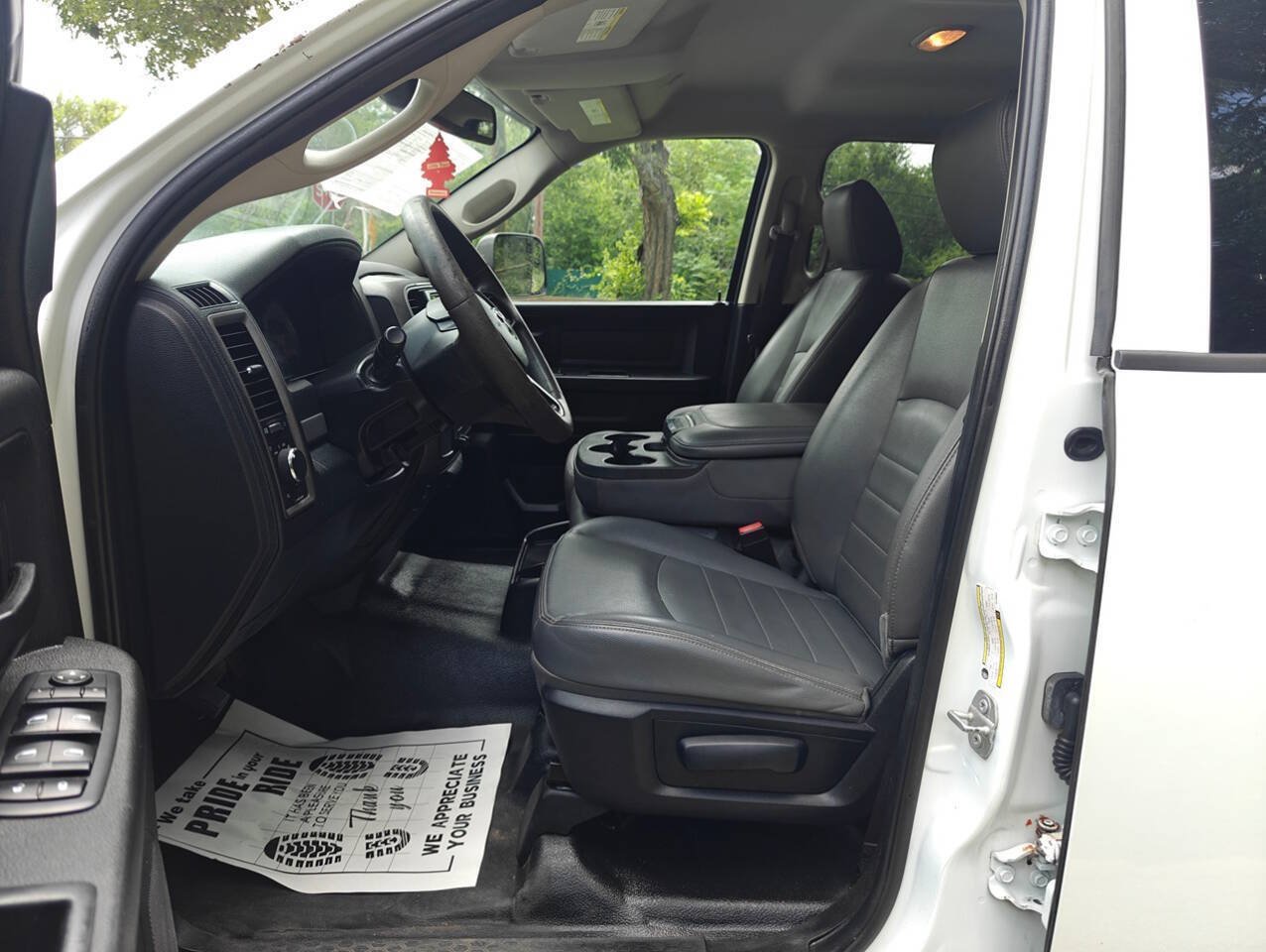Used 2018 RAM 2500 ST RWD image 14