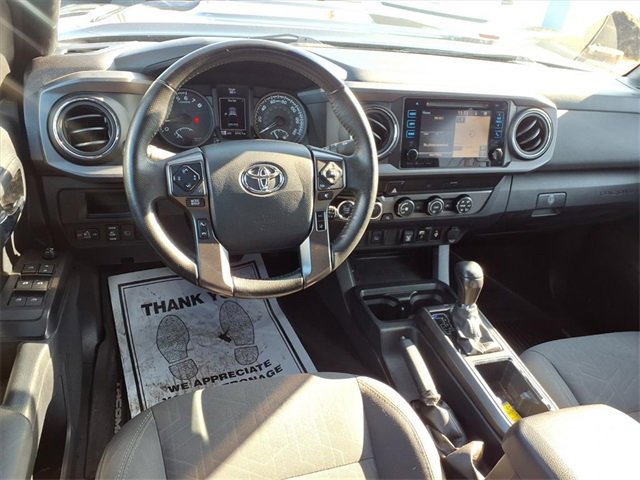 Used 2019 Toyota Tacoma TRD Sport image 6