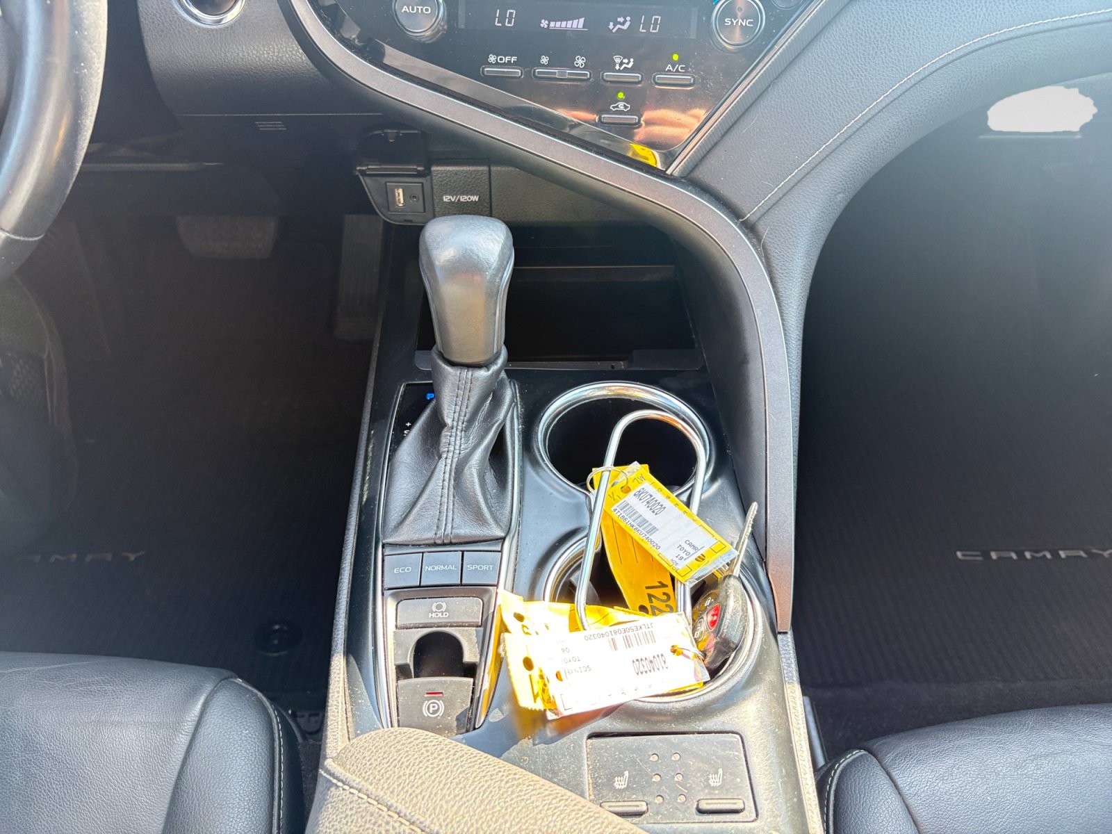 Used 2019 Toyota Camry XSE w/ Driver Assist Package FWD image 18
