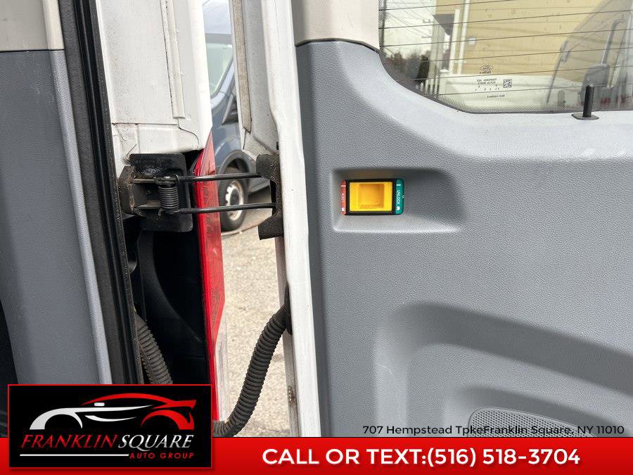 Used 2016 Ford Transit 150 XLT image 42