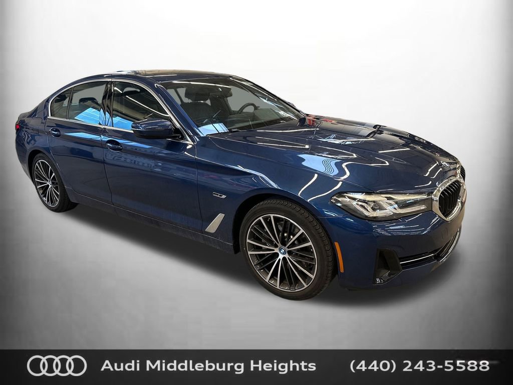 Used 2023 BMW 530e xDrive w/ Luxury Seating Package 360° Tour