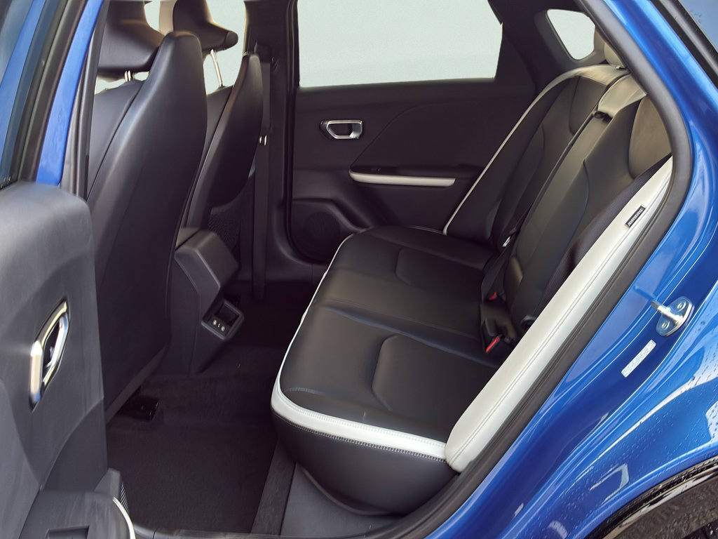 New 2026 Kia K4 EX FWD image 25