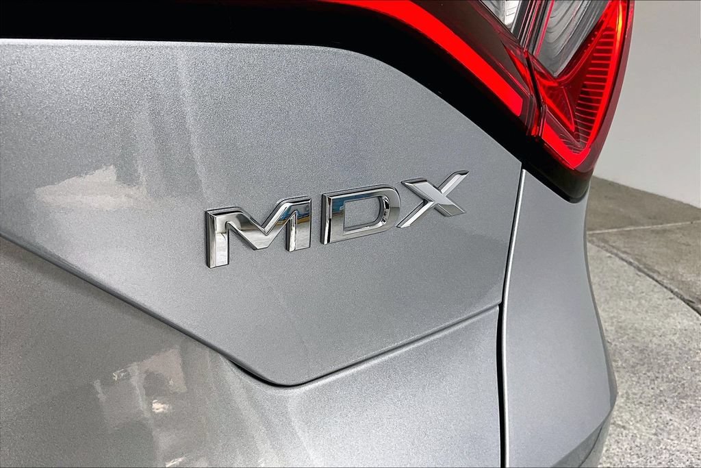 Certified 2026 Acura MDX w/ Technology Package FWD image 37