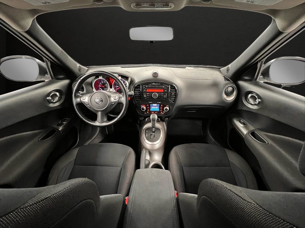 Used 2013 Nissan Juke SV image 18