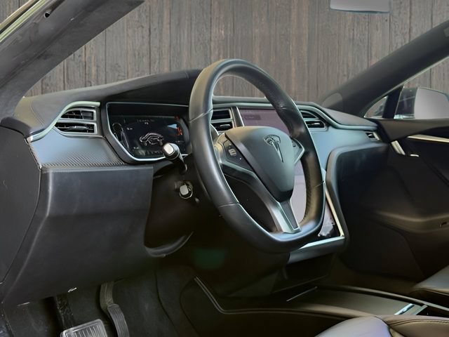 Used 2016 Tesla Model S 60 RWD image 22