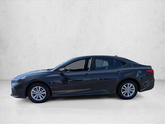 Used 2025 Toyota Camry LE FWD image 9