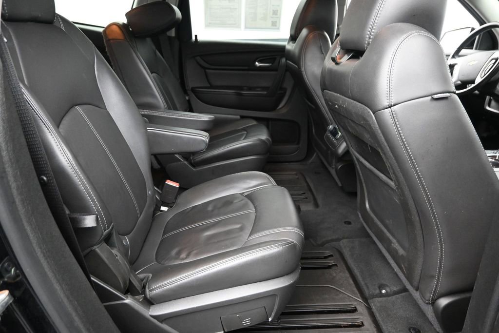 Used 2017 Chevrolet Traverse LT AWD/4WD image 8