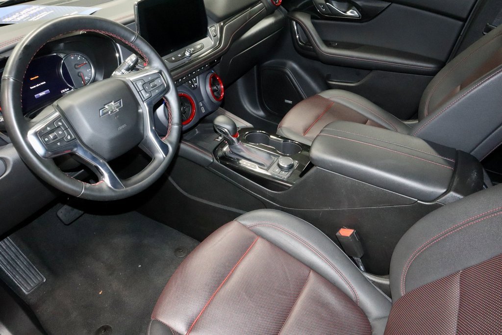 Used 2025 Chevrolet Blazer RS image 24