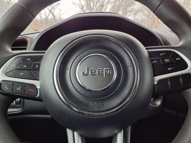 Used 2023 Jeep Renegade Latitude image 14