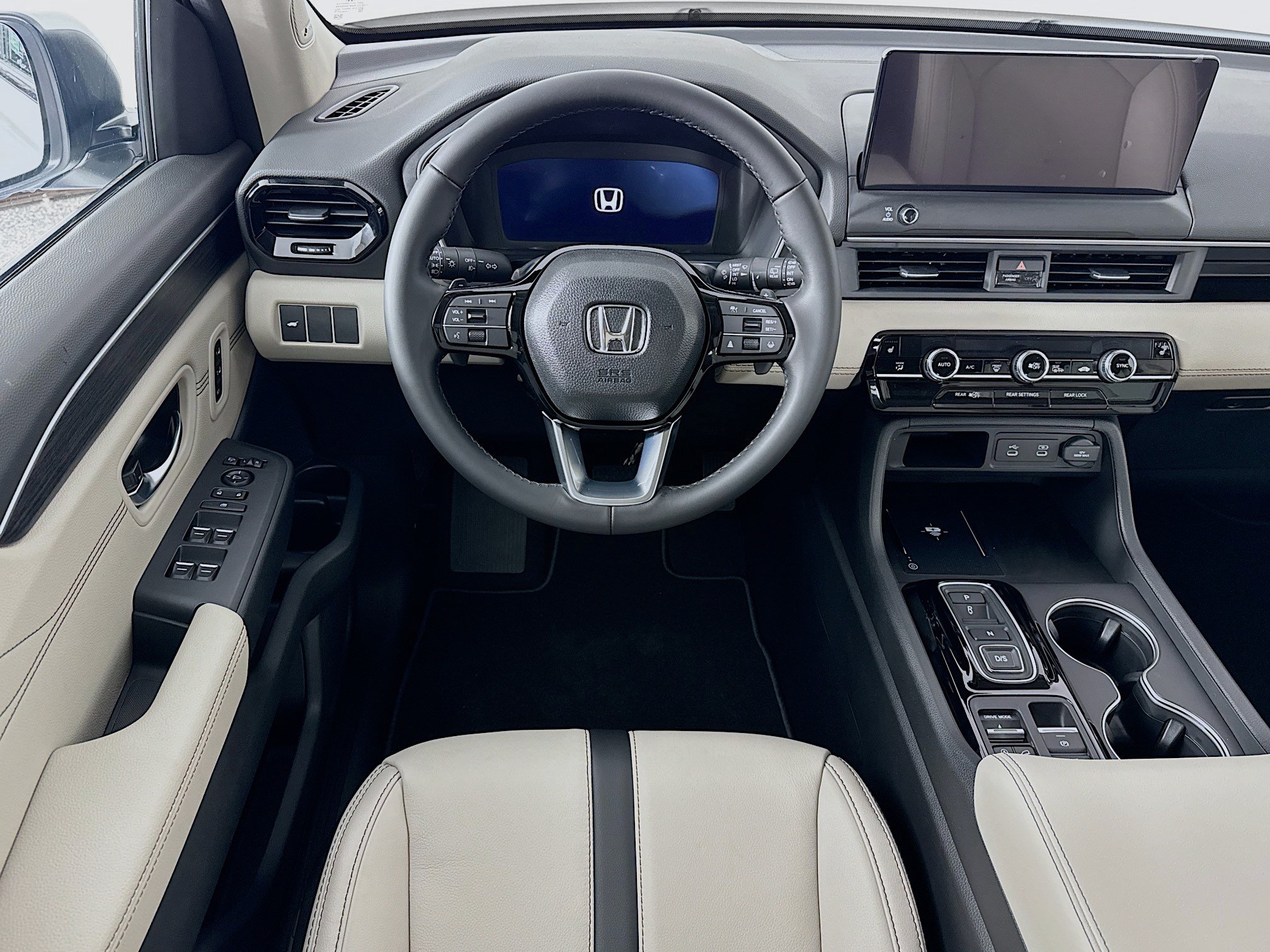 New 2026 Honda Pilot Touring image 24