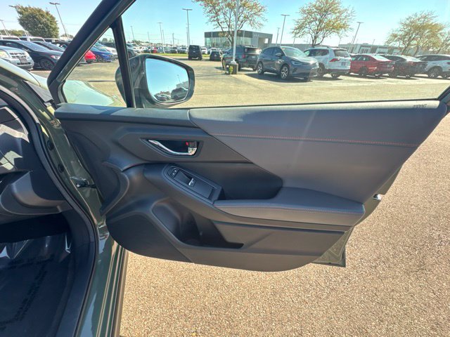 Certified 2024 Subaru Crosstrek 2.5i Limited w/ Crosstrek Mirror Package AWD/4WD image 17
