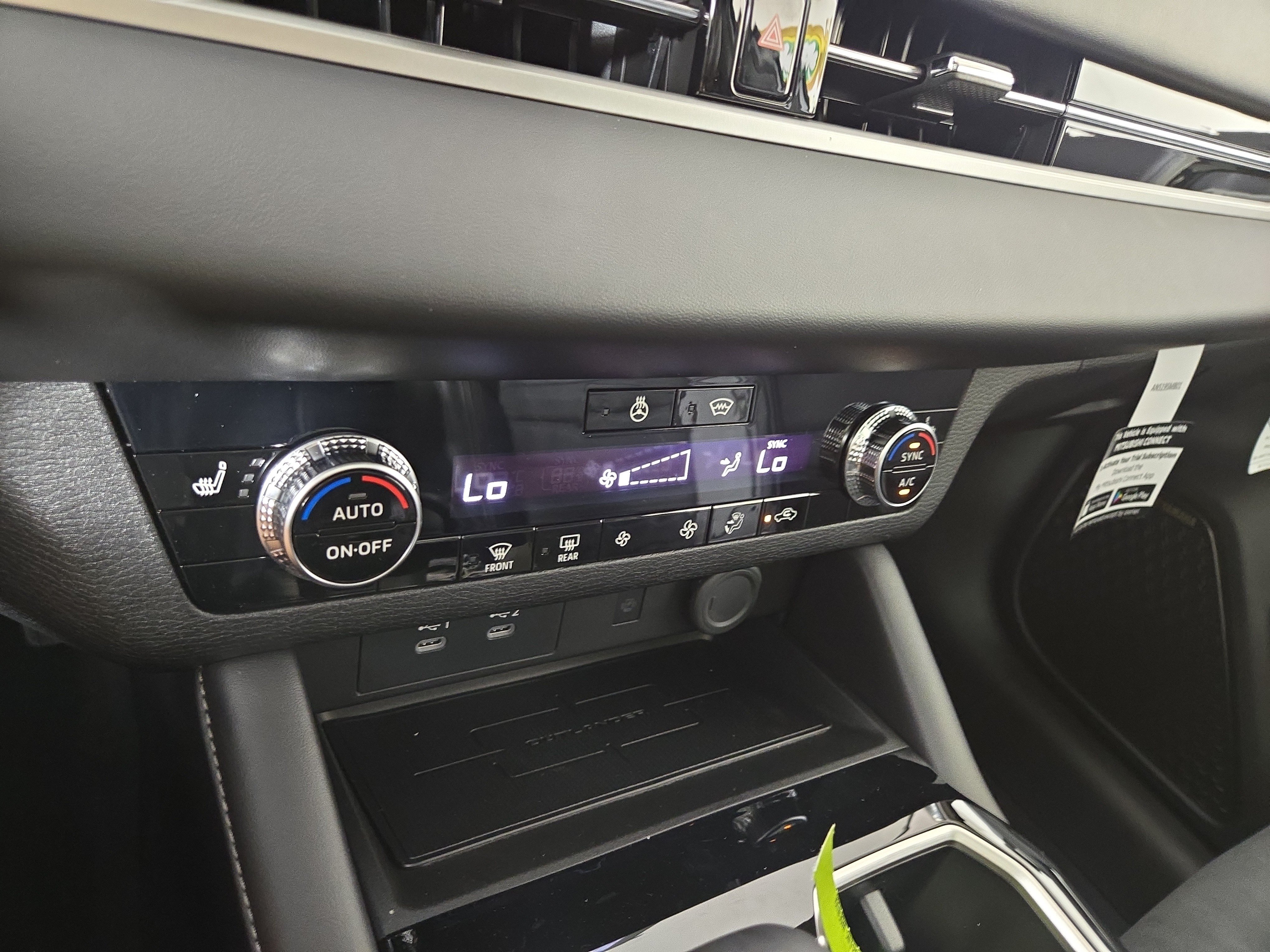 New 2026 Mitsubishi Outlander SE AWD/4WD image 27