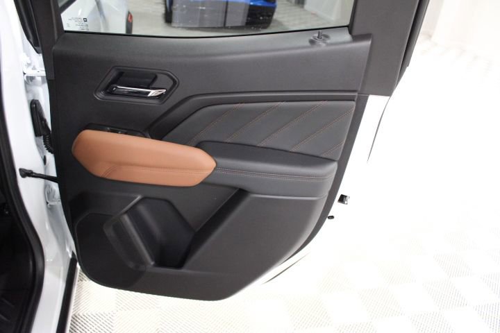 New 2026 GMC Canyon AT4 w/ Technology Plus Package AWD/4WD image 29