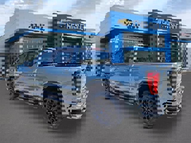 Used 2020 GMC Sierra 1500 Elevation w/ Elevation Value Package image 3