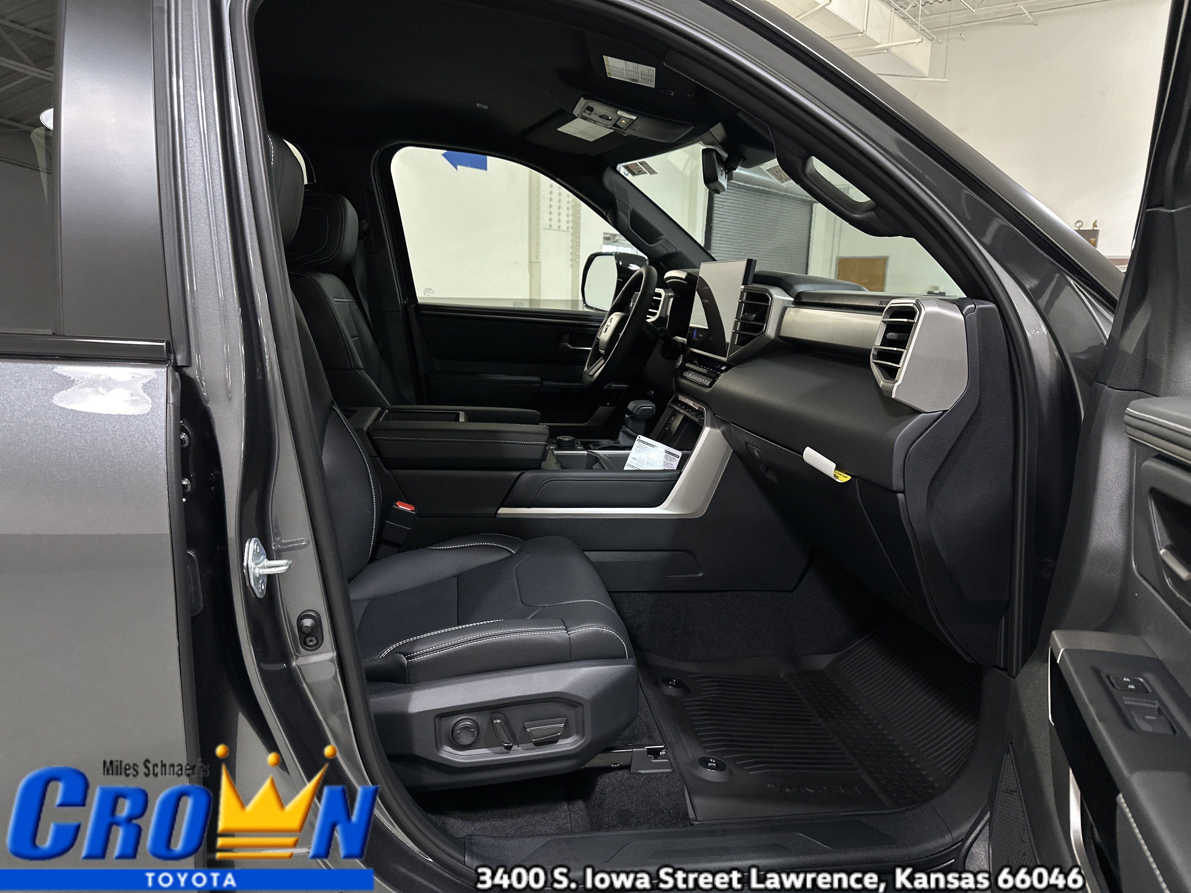 New 2026 Toyota Tundra Limited image 36