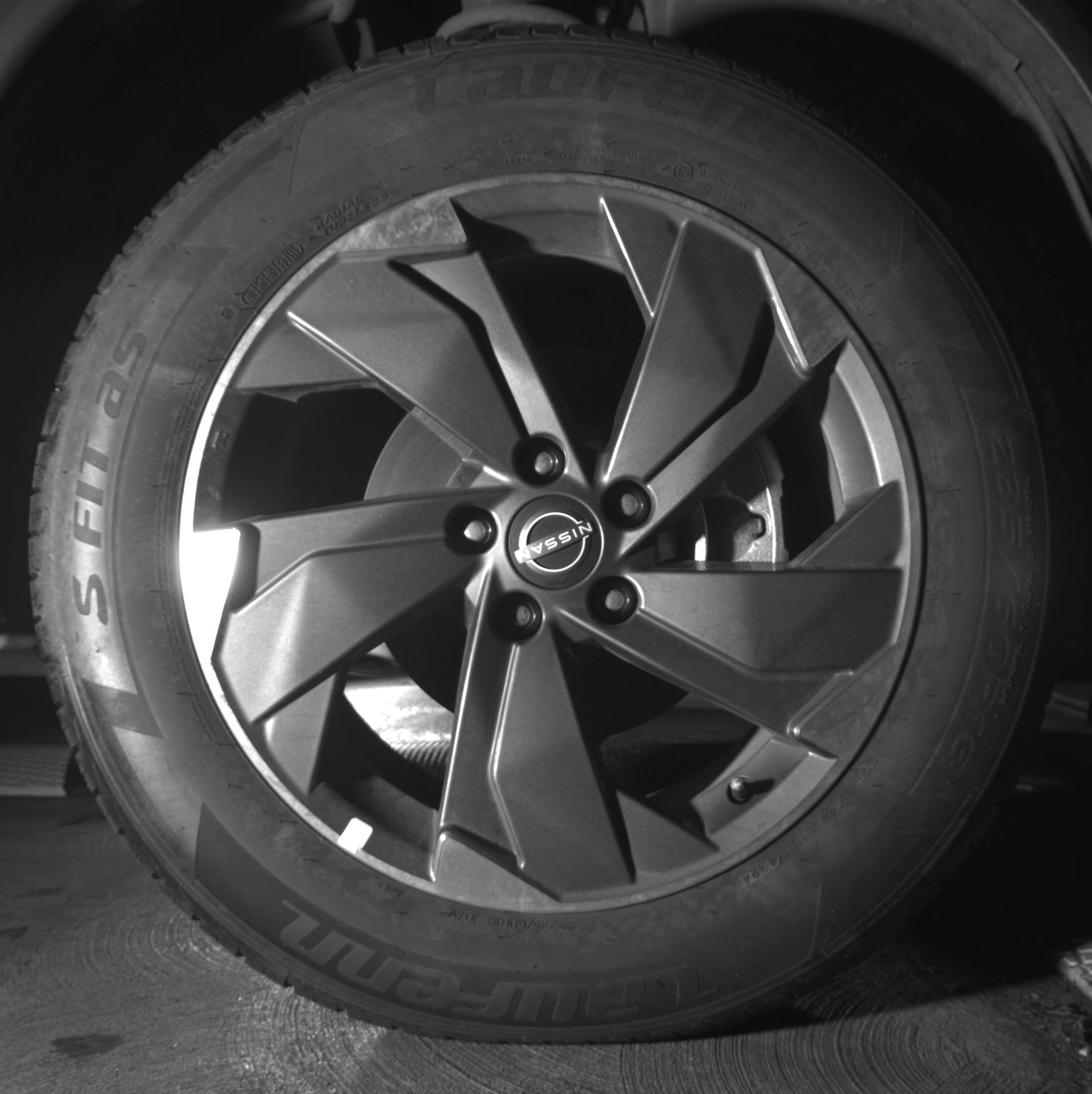 Used 2025 Nissan Rogue SV FWD image 13