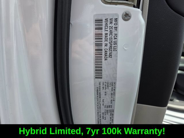 Used 2023 Chrysler Pacifica Limited FWD image 20