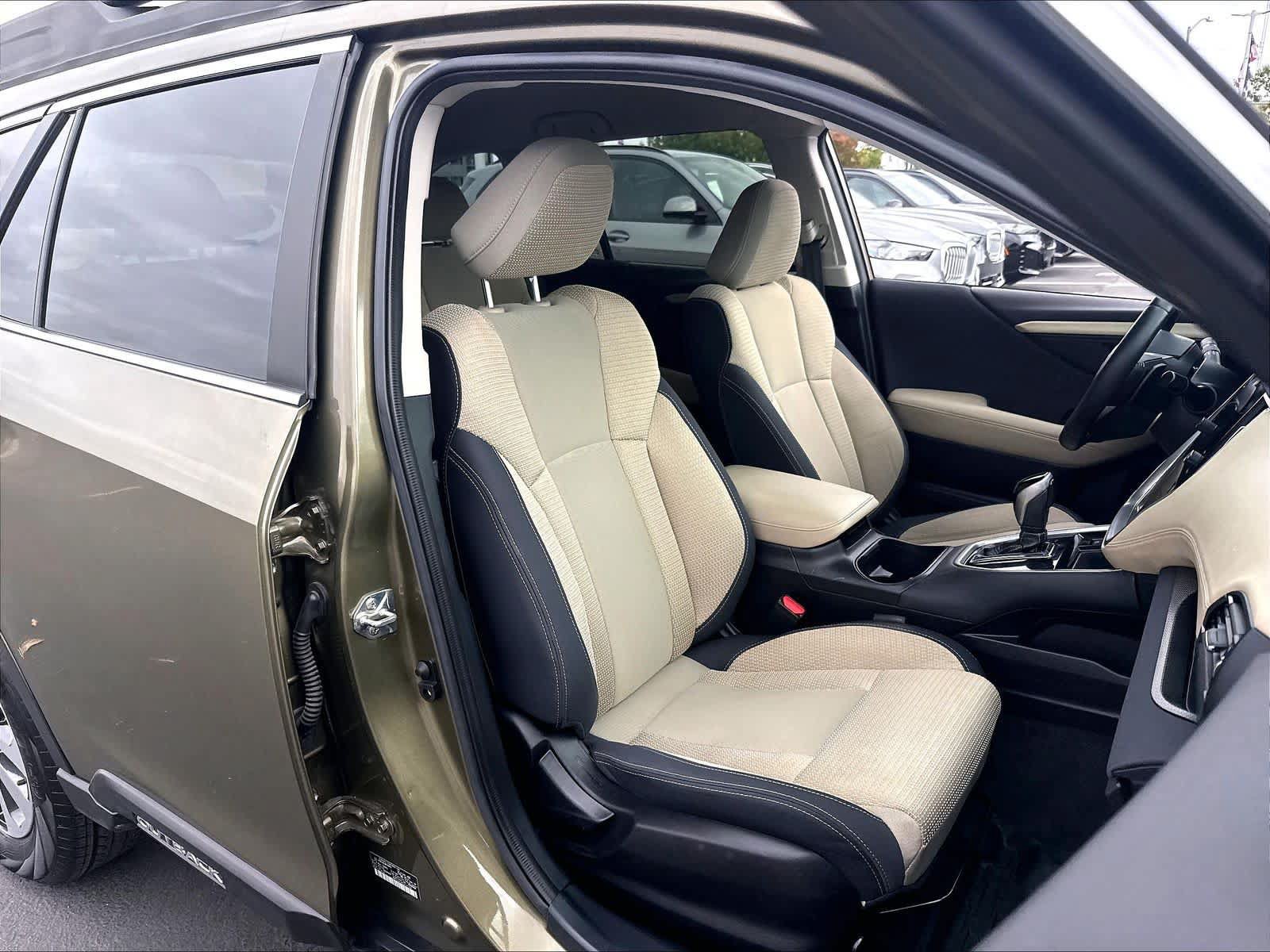 Used 2021 Subaru Outback Premium AWD/4WD image 30