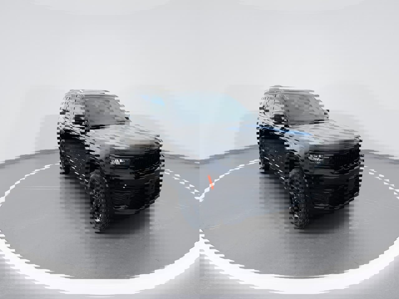 New 2025 Jeep Grand Cherokee Altitude image 2