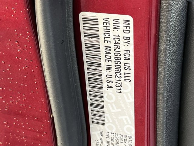 Certified 2024 Jeep Grand Cherokee Limited w/ Luxury Tech Group II image 37