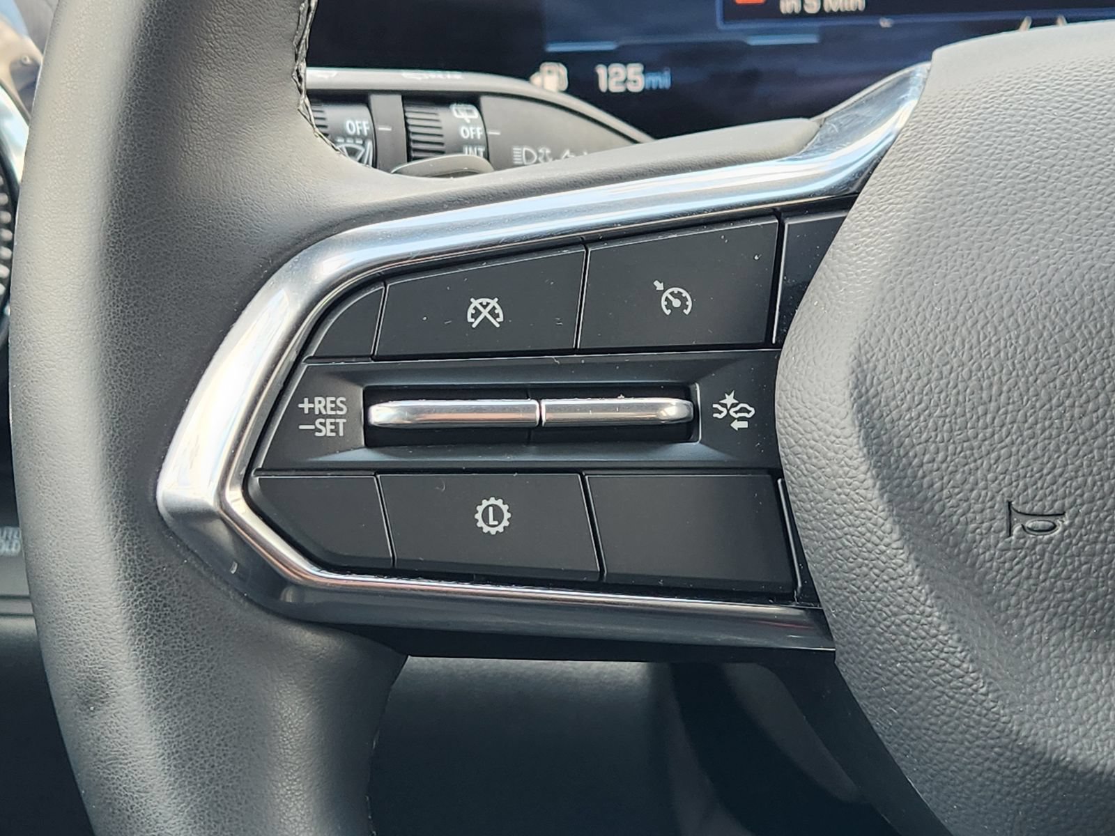 Used 2026 Chevrolet Equinox LT w/ Convenience Package II FWD image 26