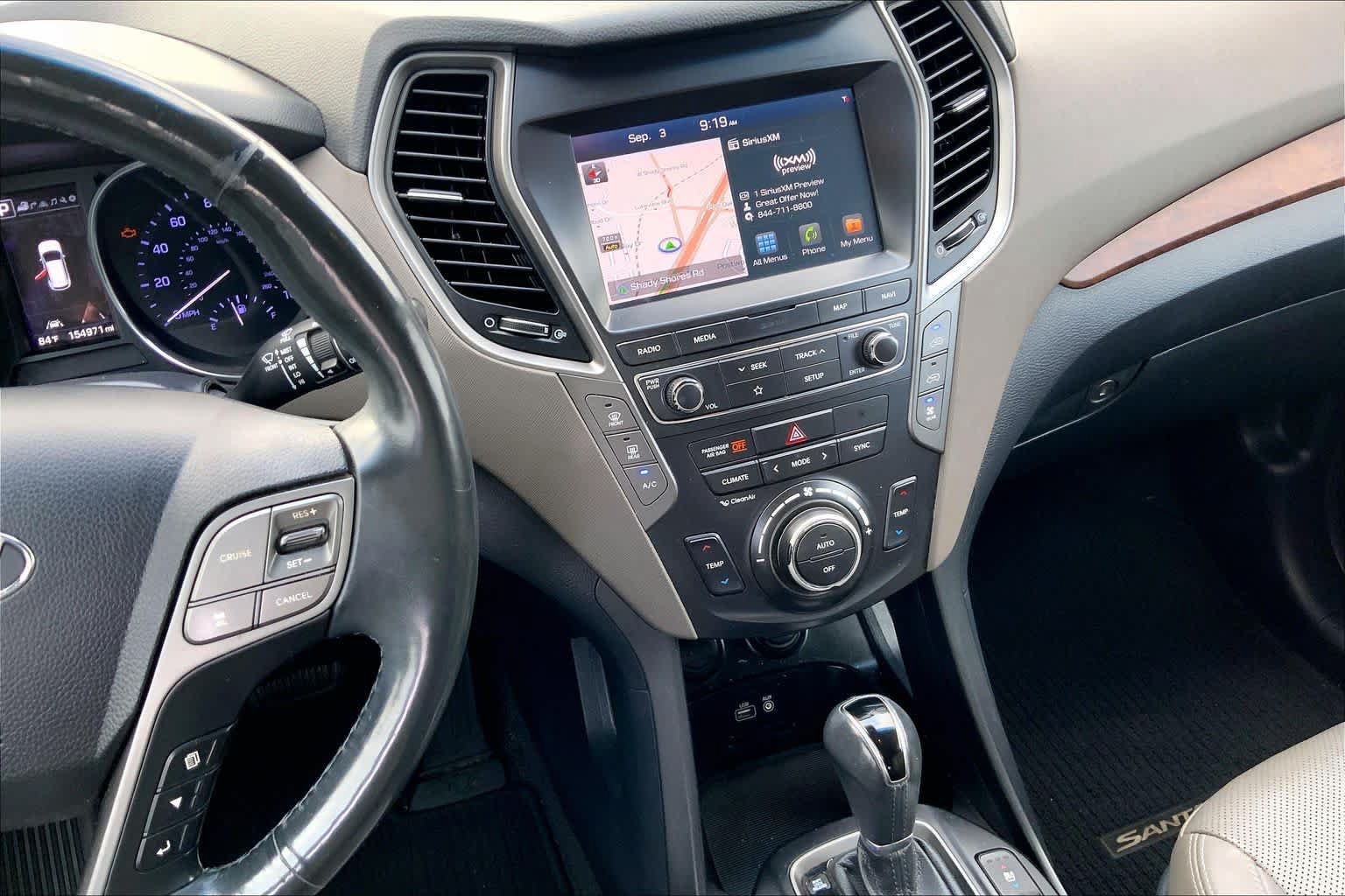 Used 2019 Hyundai Santa Fe XL FWD image 7
