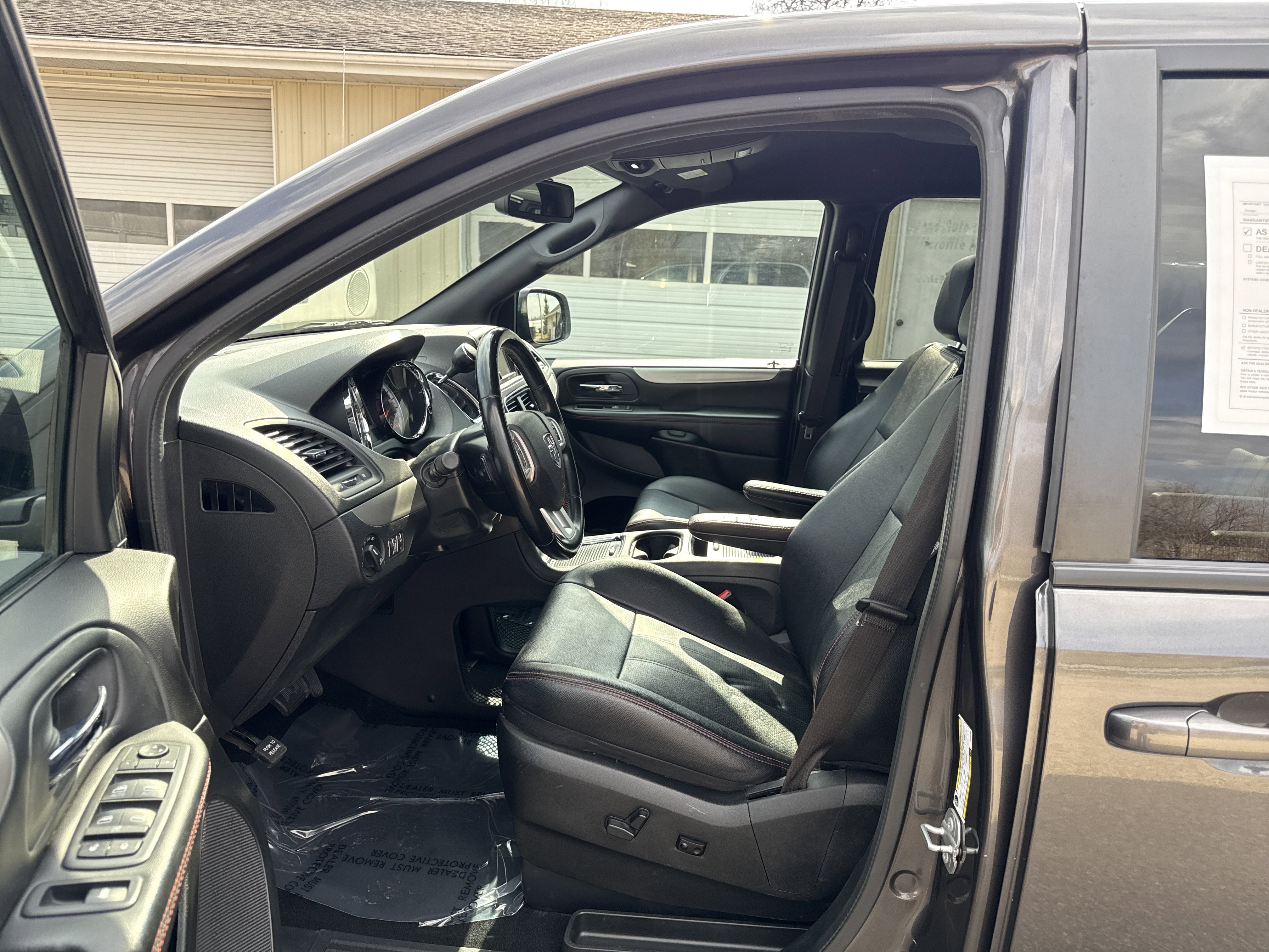 Used 2020 Dodge Grand Caravan GT image 15