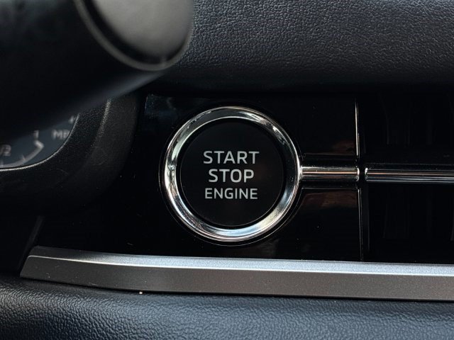 Used 2025 Mitsubishi Outlander SE AWD/4WD image 25