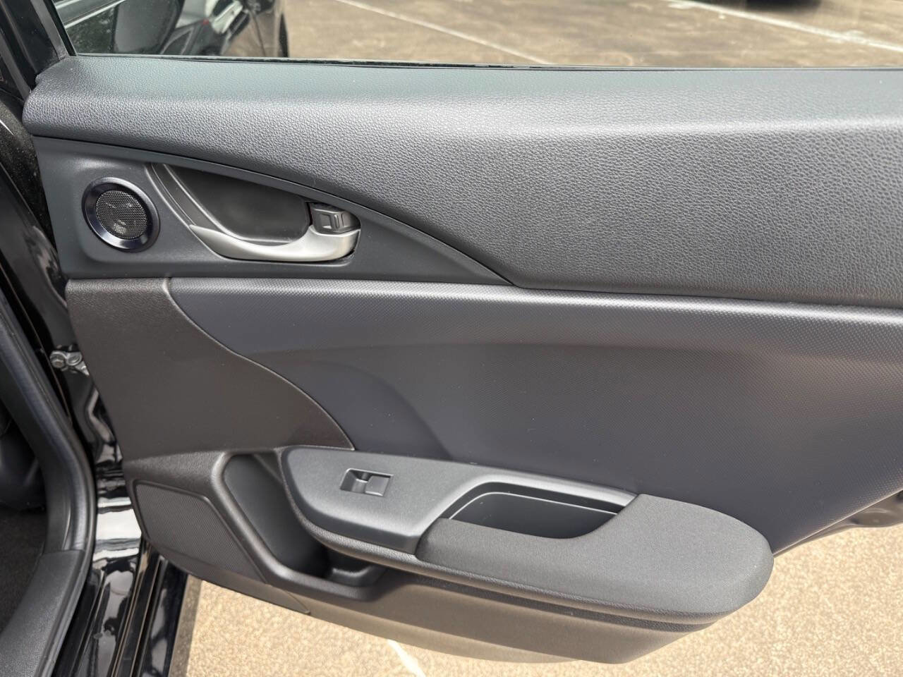 Used 2019 Honda Civic EX image 27