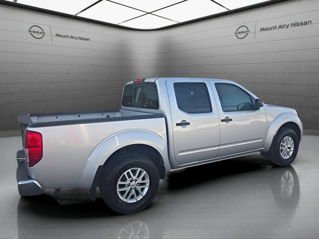 Used 2020 Nissan Frontier SV AWD/4WD image 3