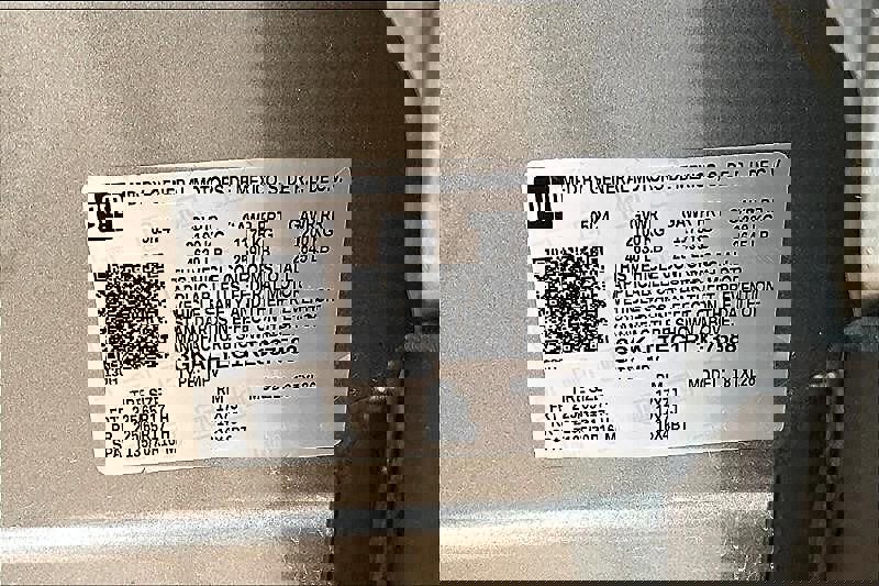 Used 2025 GMC Terrain Elevation image 32