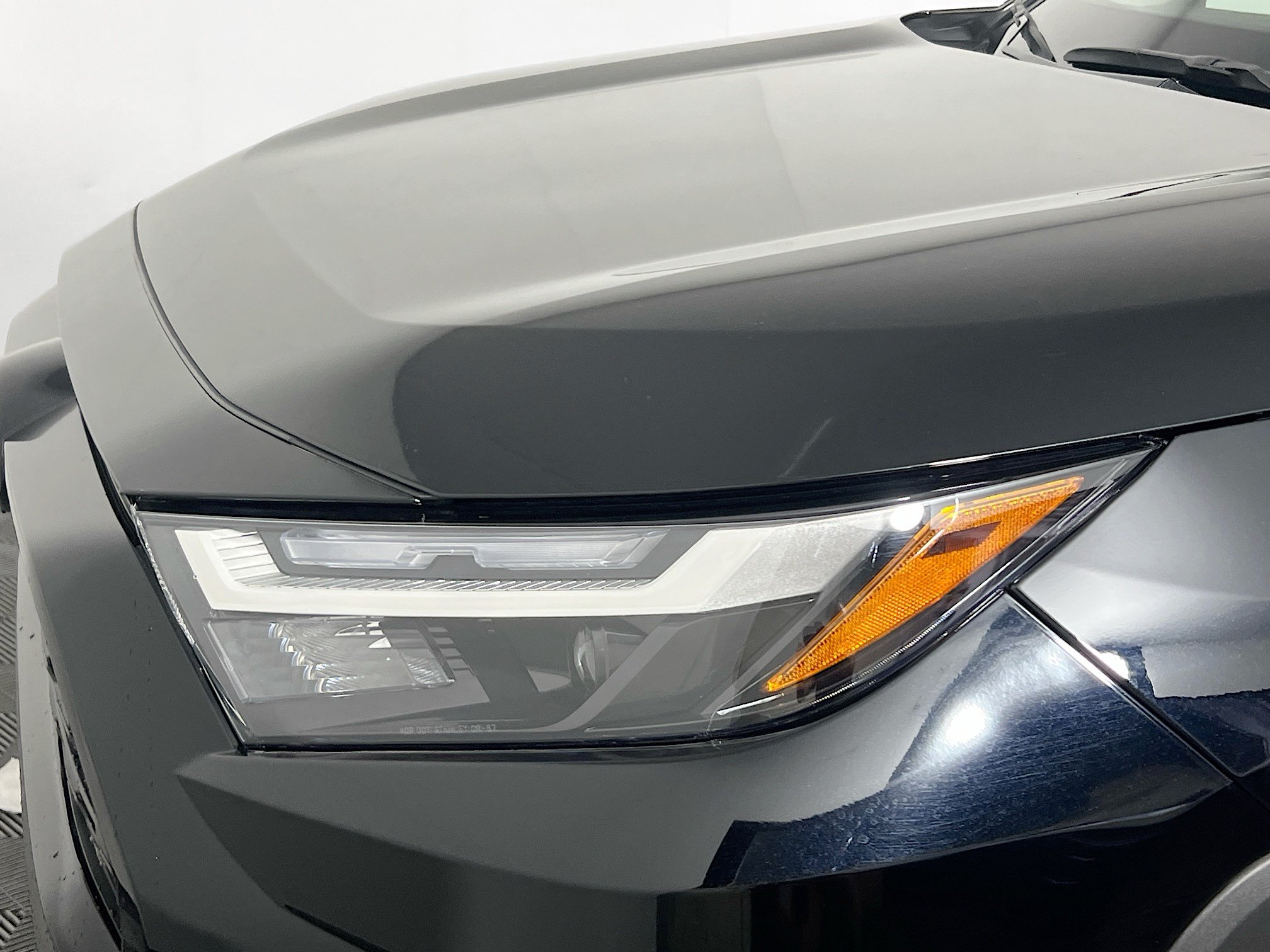 Used 2025 Toyota RAV4 XLE w/ Convenience Package FWD image 11
