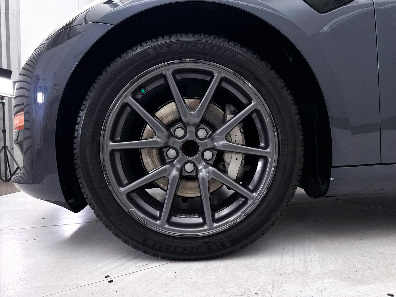 Used 2019 Tesla Model 3 Mid Range RWD image 15