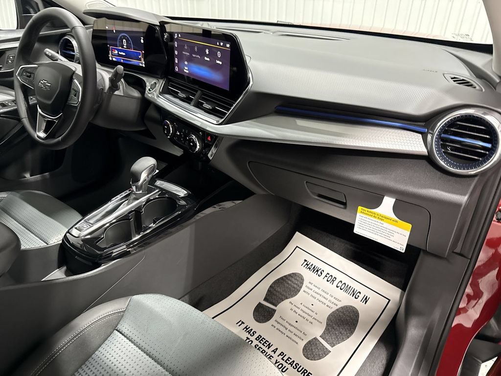 New 2026 Chevrolet Trax LT w/ Driver Confidence Package FWD image 30