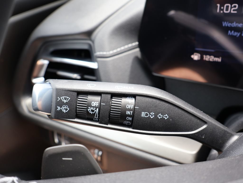 New 2026 Chevrolet Traverse LT w/ Enhanced Driving Package FWD image 15