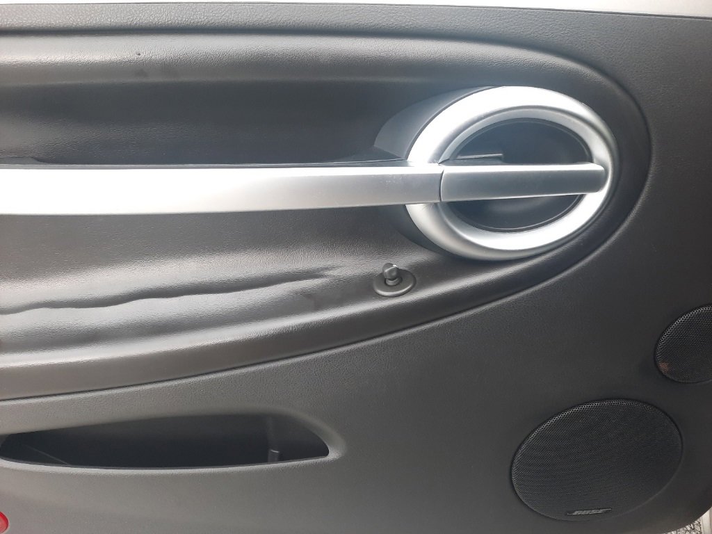 Used 2004 Chevrolet SSR w/ Preferred Equipment Group image 15