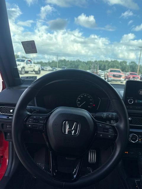 Used 2025 Honda Civic Sport image 26