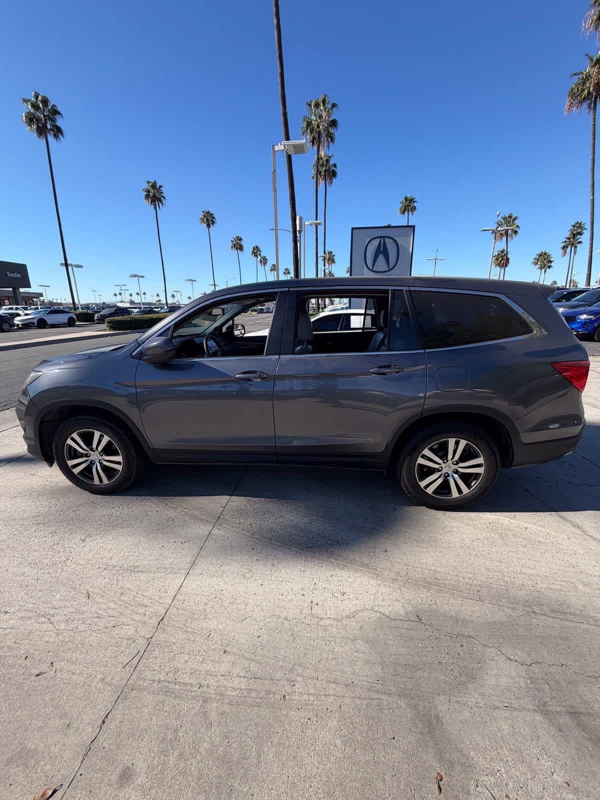 Used 2017 Honda Pilot EX-L image 8