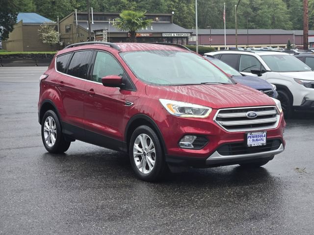 Used 2017 Ford Escape SE w/ Equipment Group 201A image 1