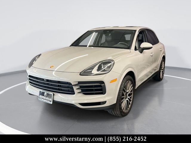 Used 2022 Porsche Cayenne Platinum Edition image 1