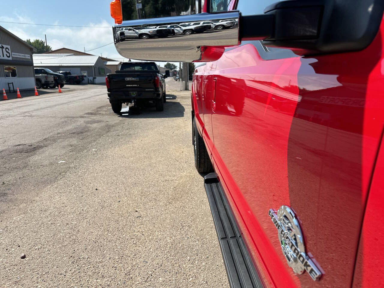 Used 2014 Ford F350 Lariat w/ Lariat Interior Package image 35