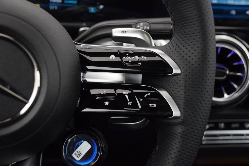 New 2025 Mercedes-Benz GLB 35 AMG 4MATIC image 22