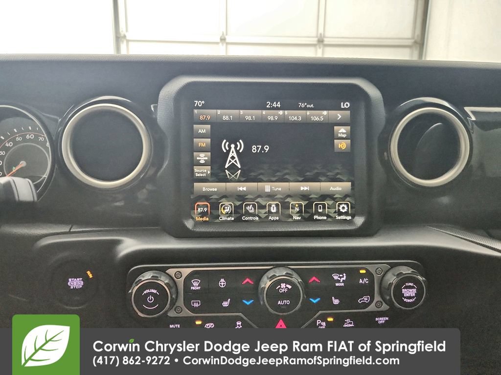 Used 2023 Jeep Wrangler Unlimited Rubicon 392 w/ Trailer Tow Package AWD/4WD image 23