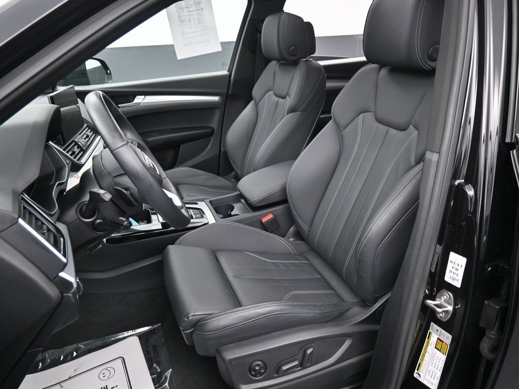Used 2025 Audi Q5 2.0T Premium image 31