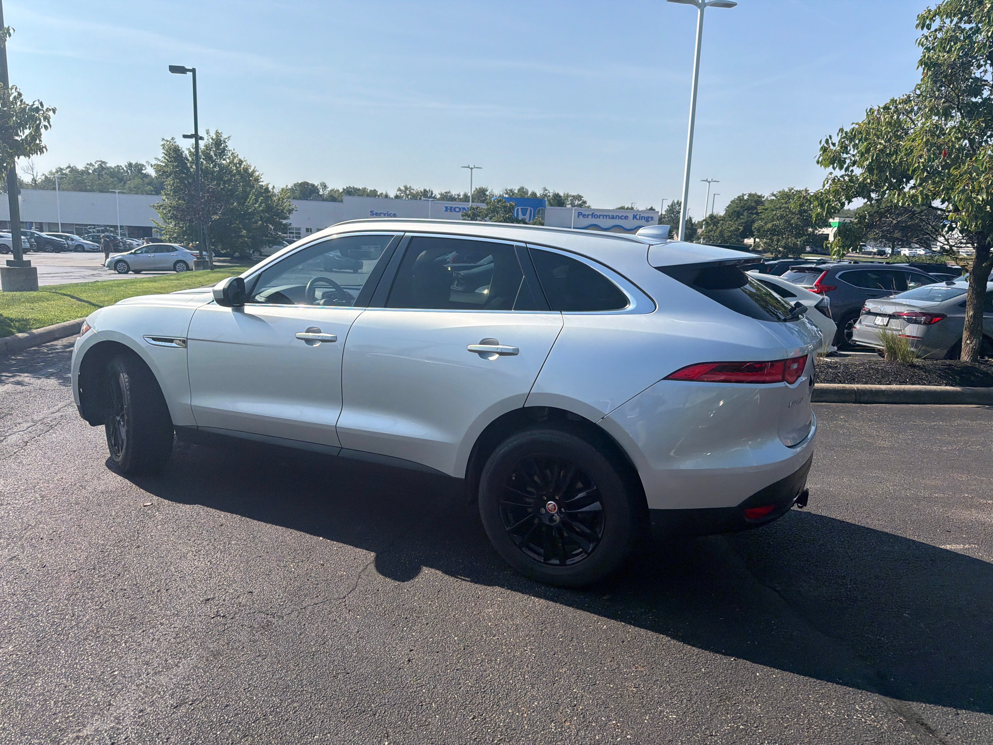 Used 2019 Jaguar F-PACE Prestige AWD/4WD image 15